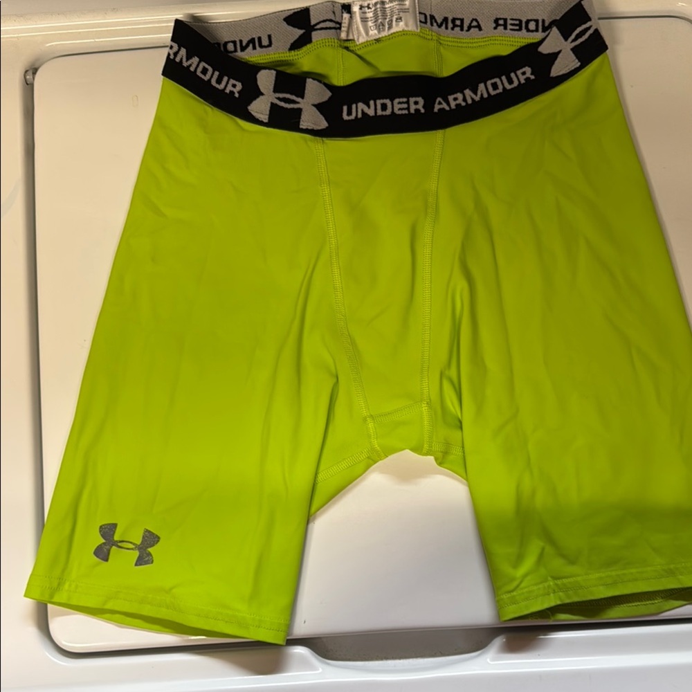 Under Armour Green Boxer Briefs Moisture-Wicking Performance